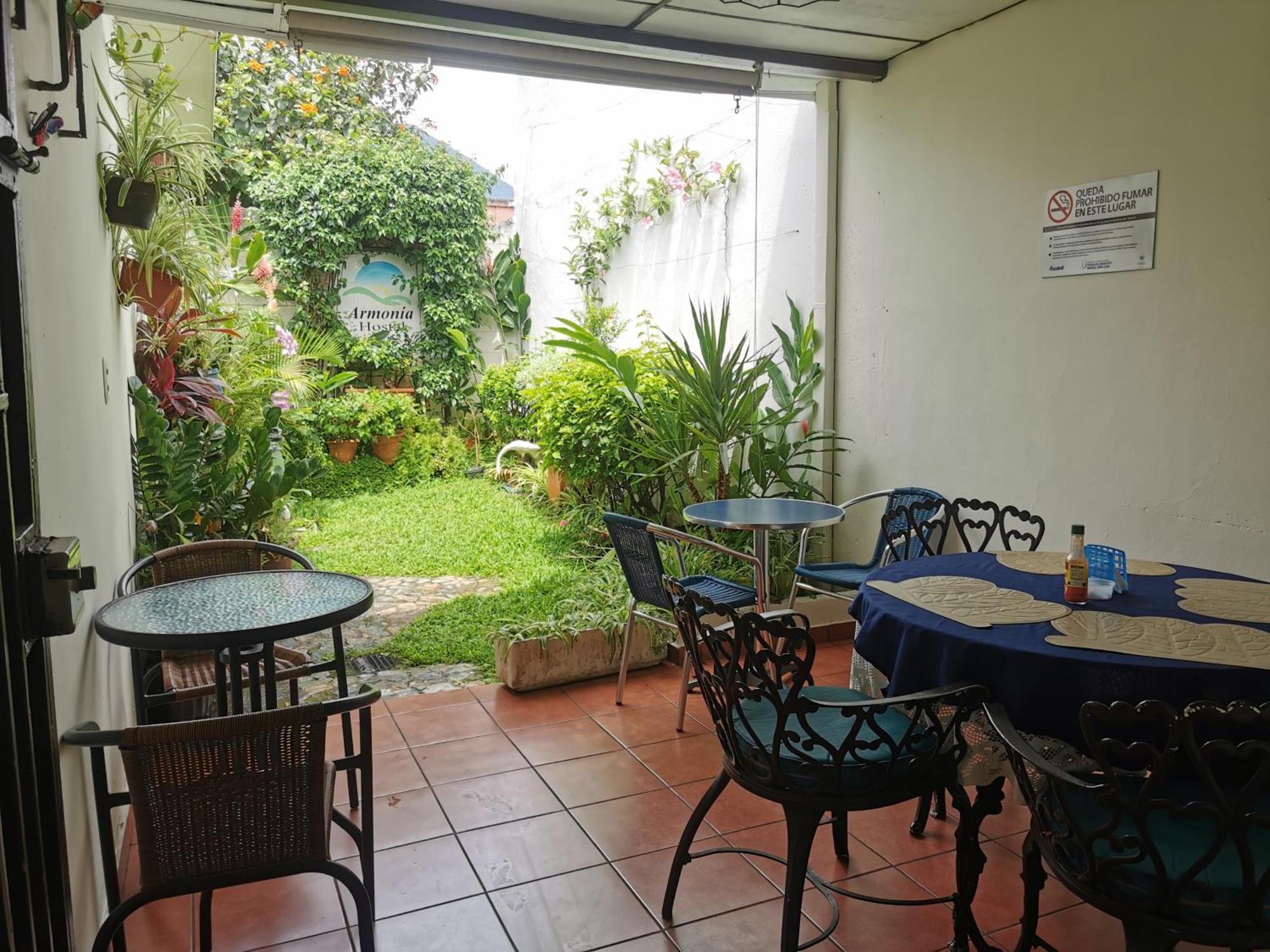 Hotel Armonía Hostal San Salvador Exterior foto